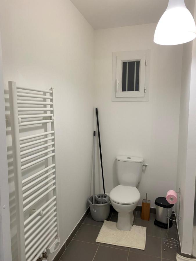 Dominicaine Nord, Studio meublé Amilly  Extérieur photo